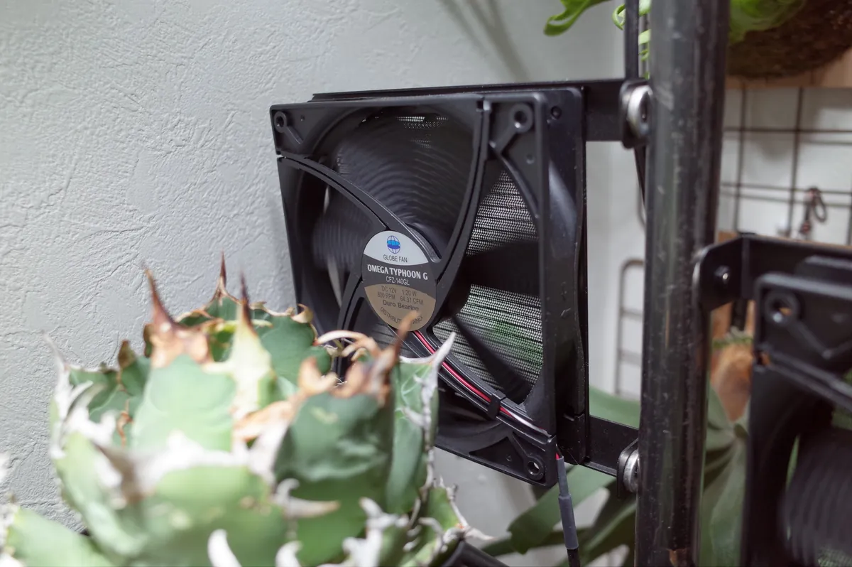 PCファンを植物棚用のファンにするのカバー画像